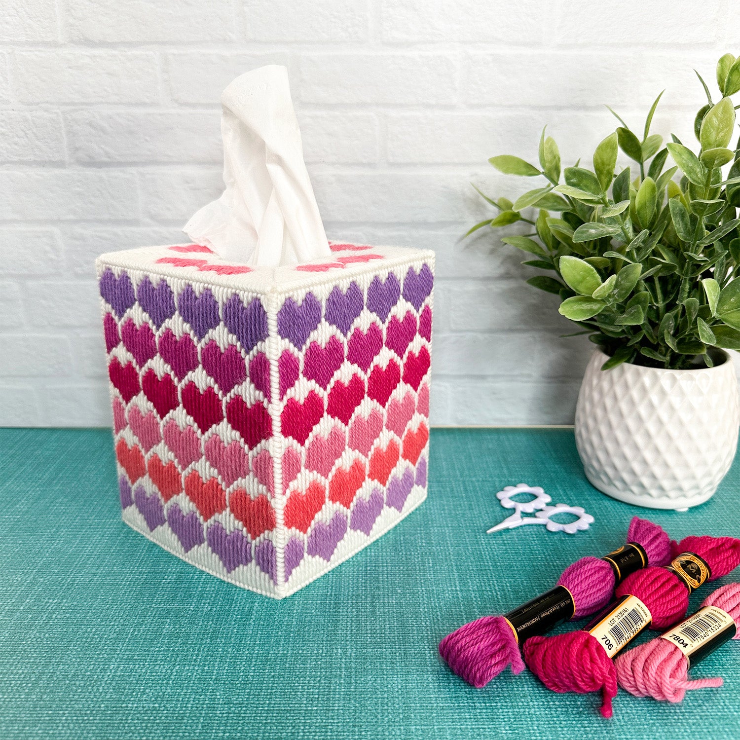 Foolish Heart Tissue Box Cover – Hello Bargello