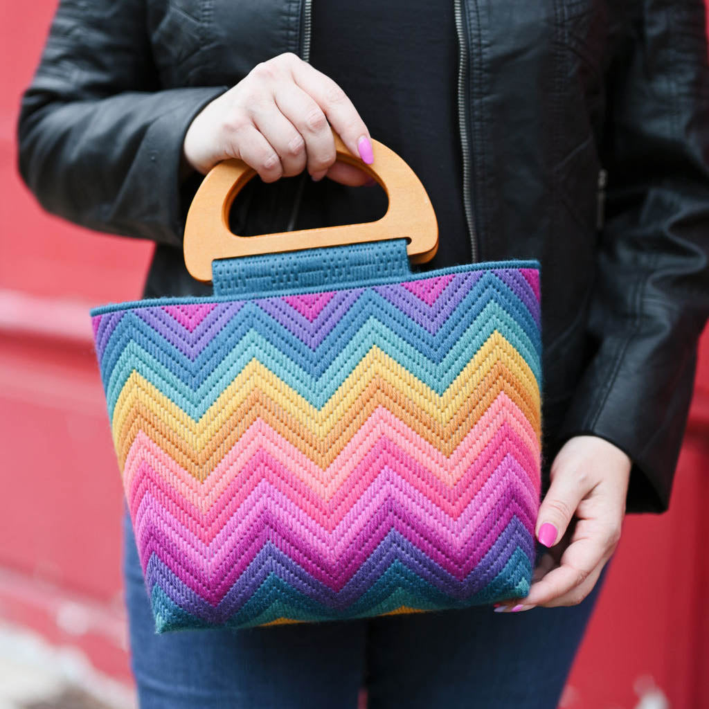 Dreamweaver Tote: Chevron – Hello Bargello - Main Image