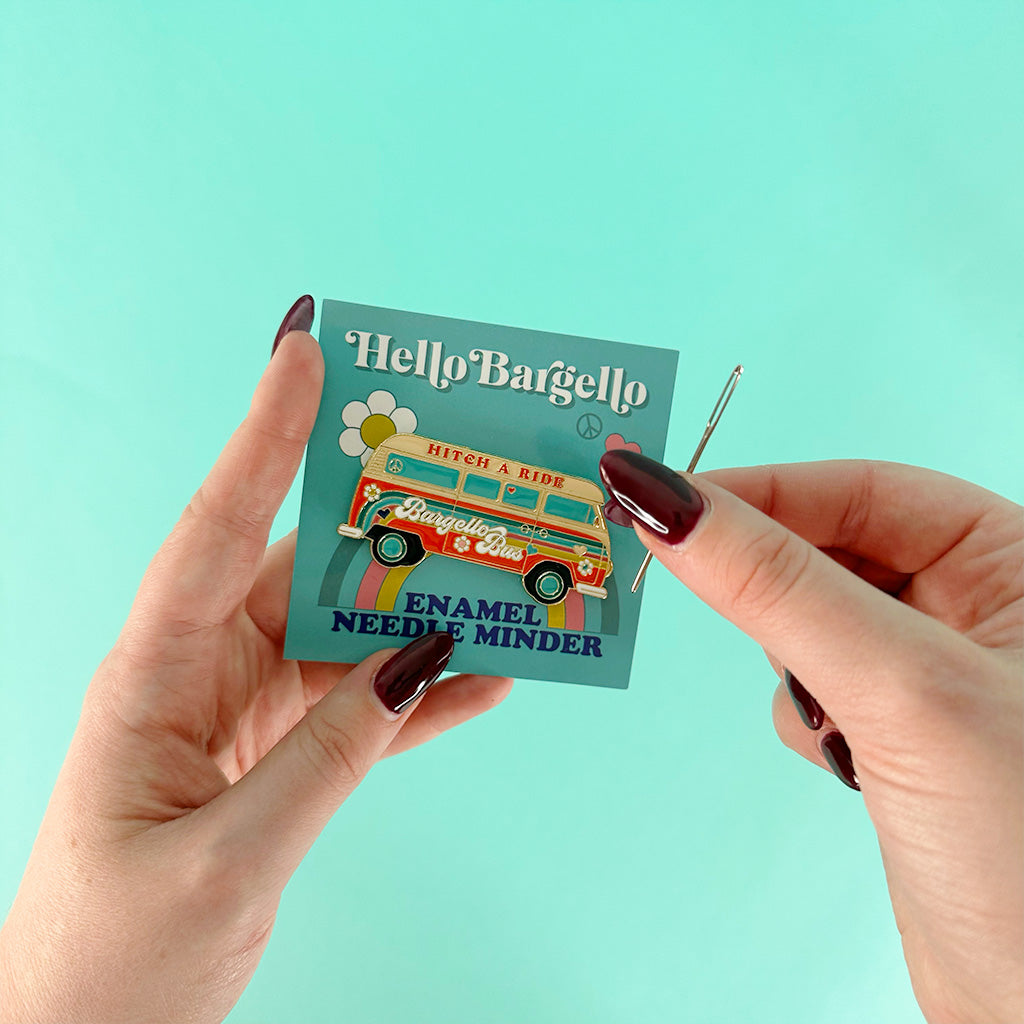 Bargello Bus Needle Minder