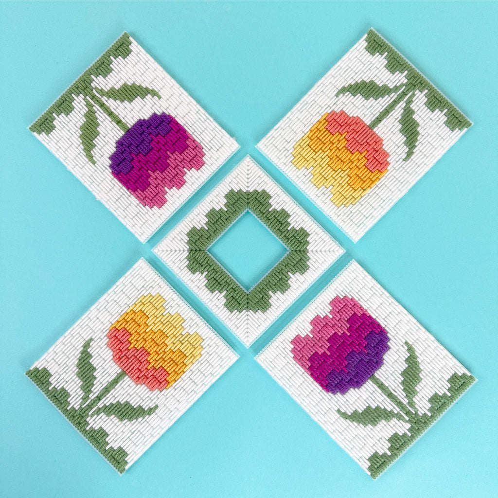 Hello Bargello Tissue Box Cover - Thumbnail 4