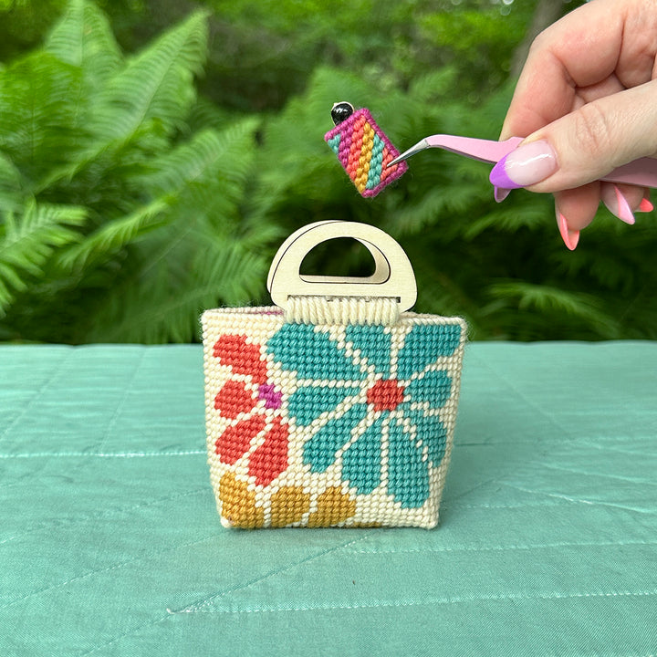 Dreamweaver Bag Charm: Daisy