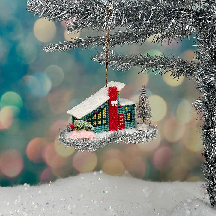 2026 Holiday Ornament Kit