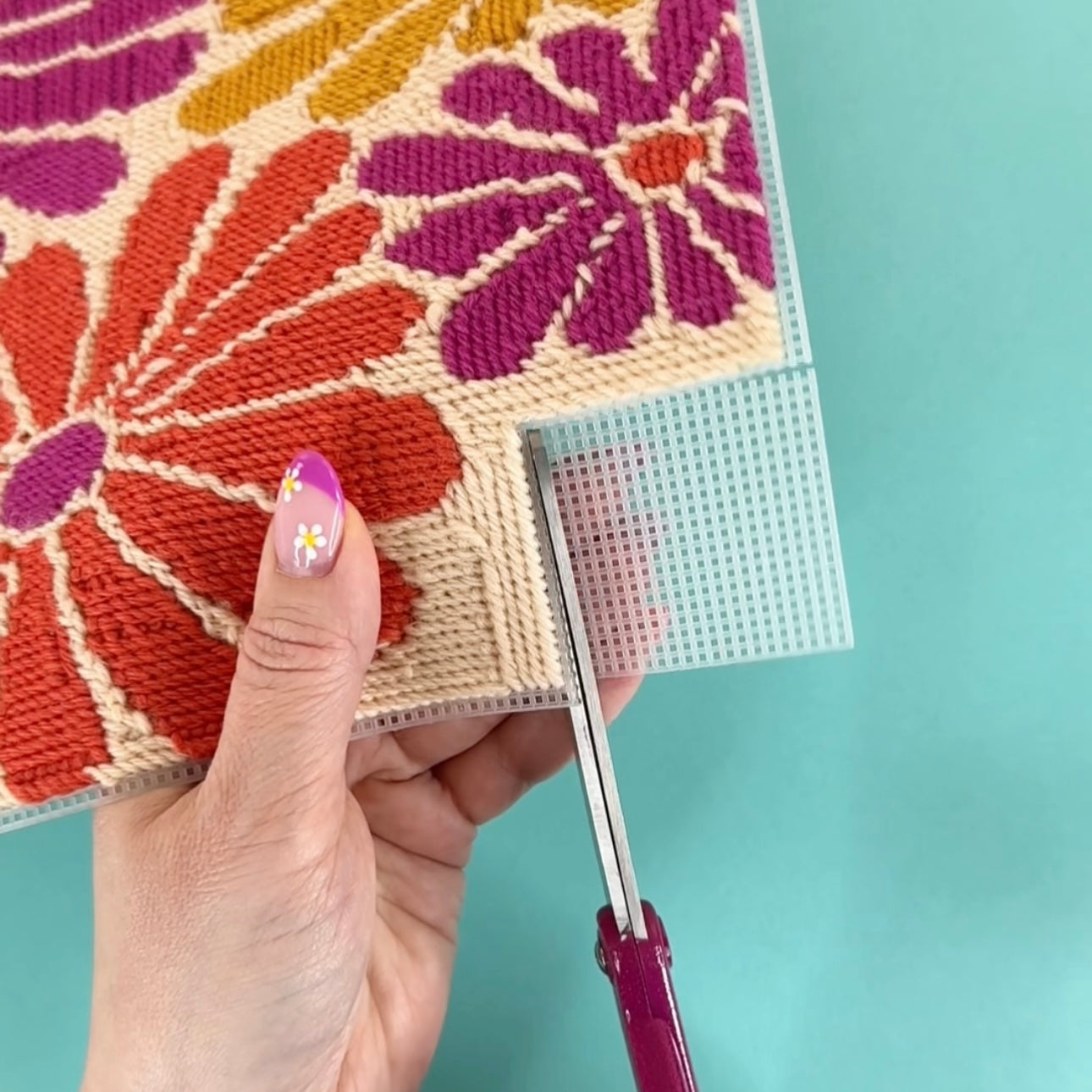 Online Course: Make a Dreamweaver Tote – Hello Bargello