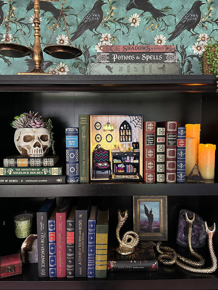 Witchy Book Nook