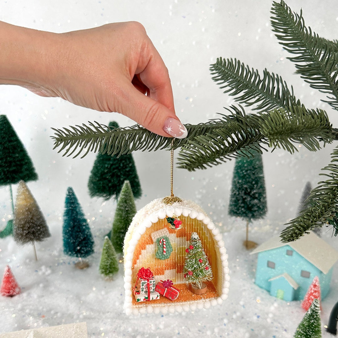 2025 Holiday Ornament Set