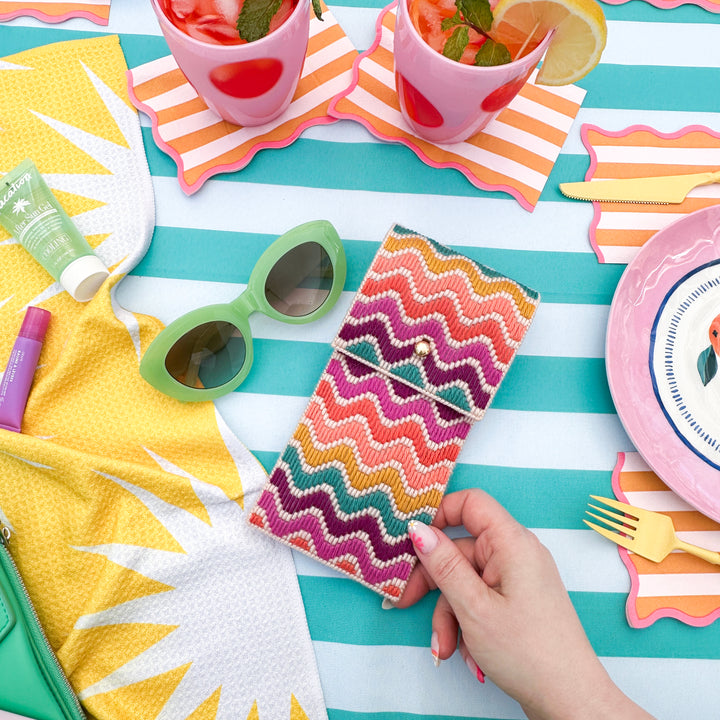 Sunny Waves Flap-Top Case