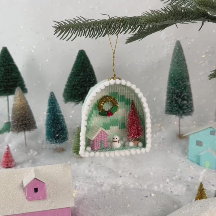 2025 Holiday Ornament Set