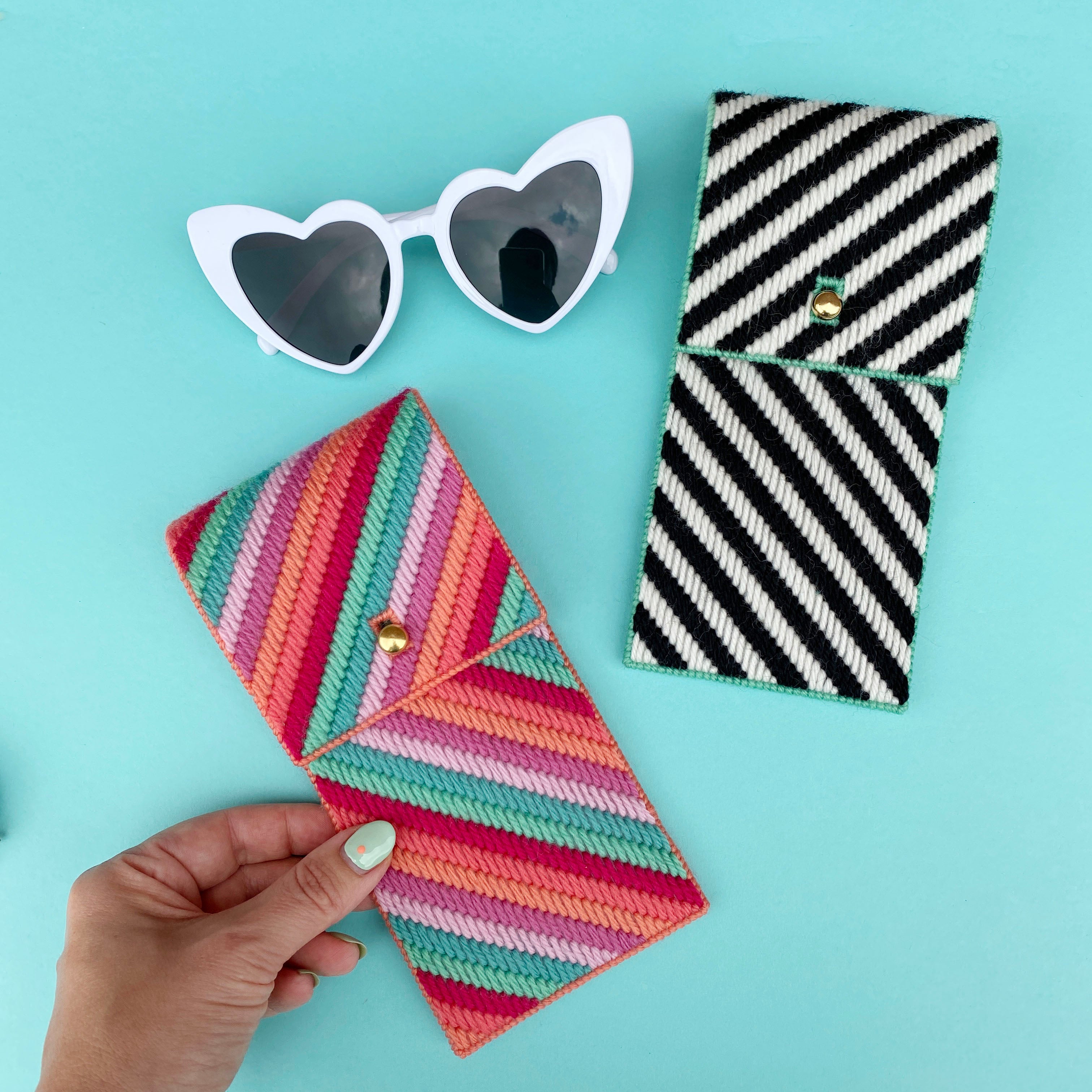 Cruel Summer Glasses Case Hello Bargello