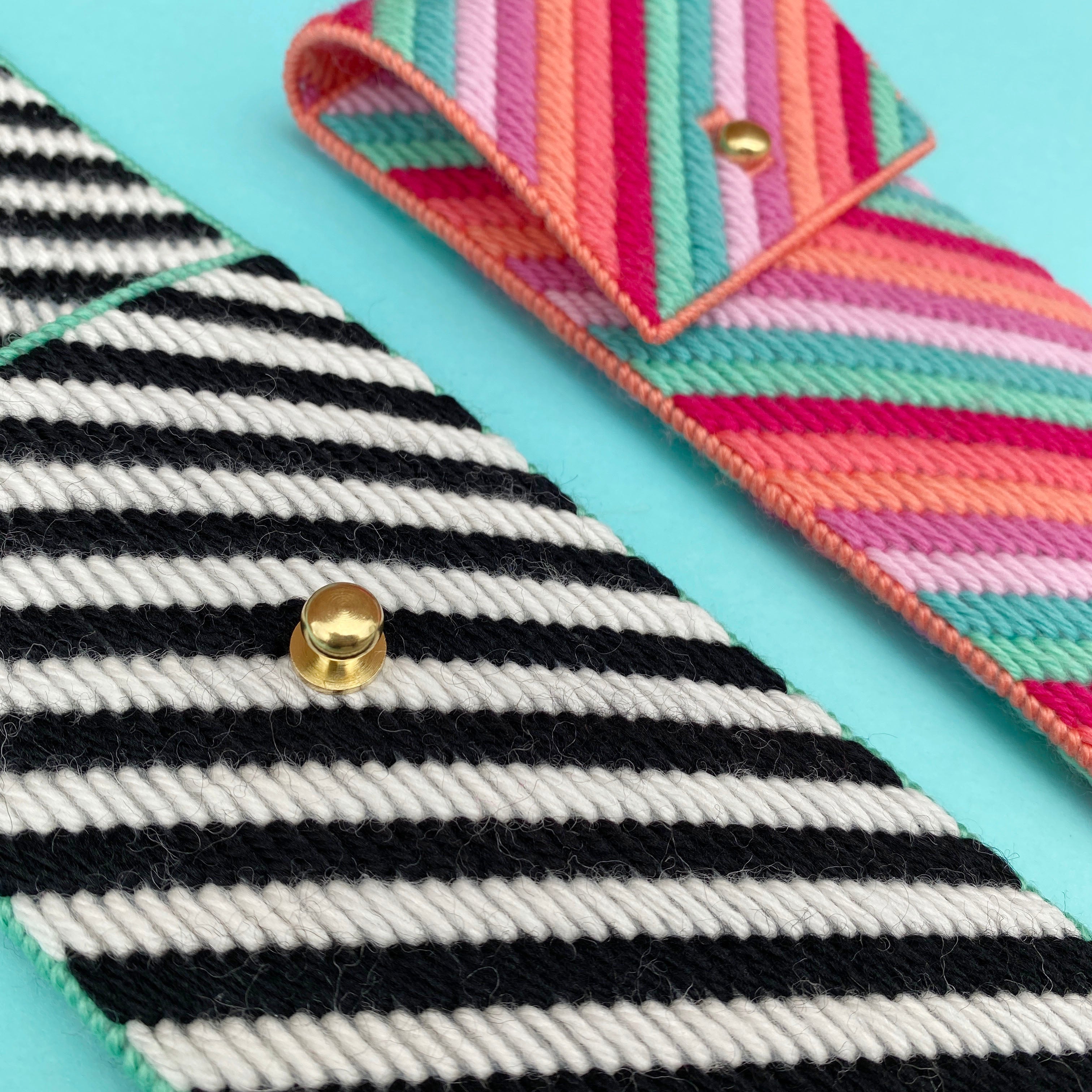 Cruel Summer Glasses Case Hello Bargello